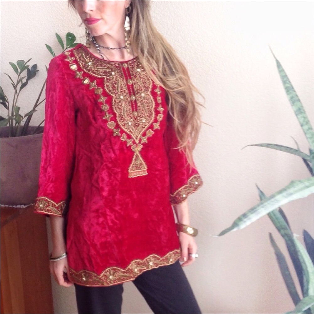 Gorgeous velvet tunic